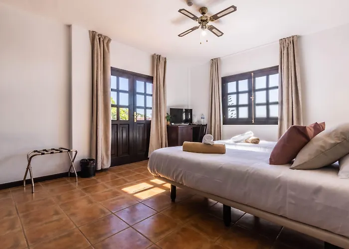 Ecolife Tenerife Hotell 3*